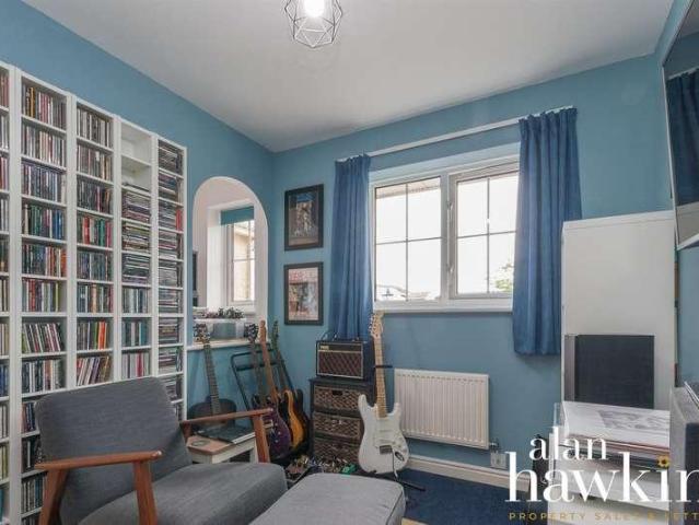 House for sale in Lydiard Millicent, Wiltshire