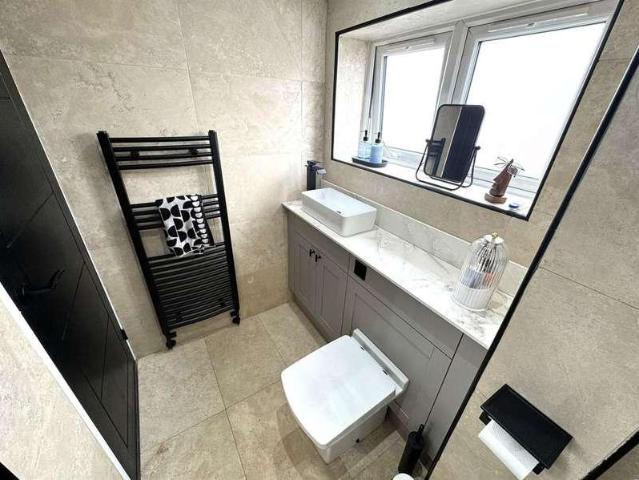 House for sale in Ashmore Lake, Willenhall