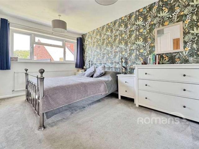 House for sale in Little Sandhurst