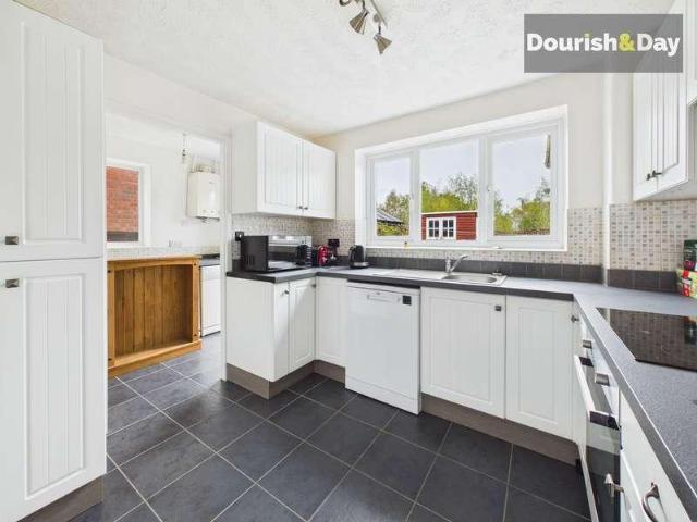 House for sale in Whitchurch Urban, Whitchurch
