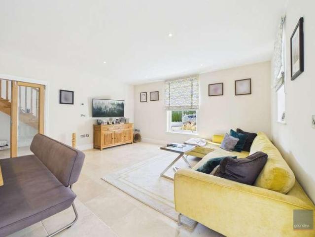 House for sale in Wheal Rose, Cornwall
