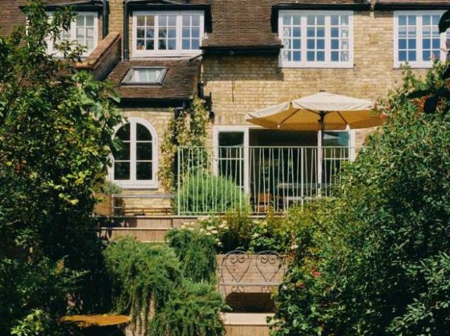 House for sale in Muswell Hill, Greater London