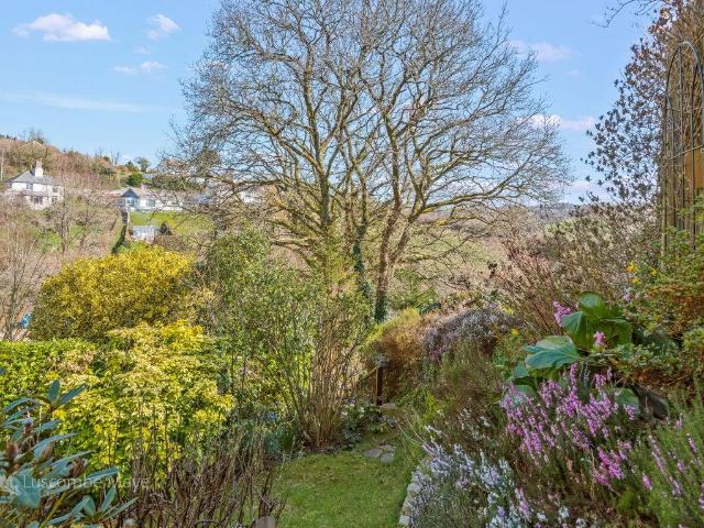 House for sale in Strode, Devon
