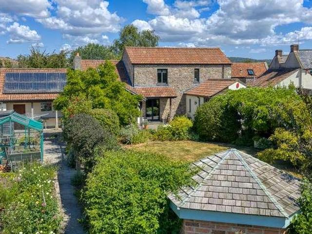 House for sale in Weare