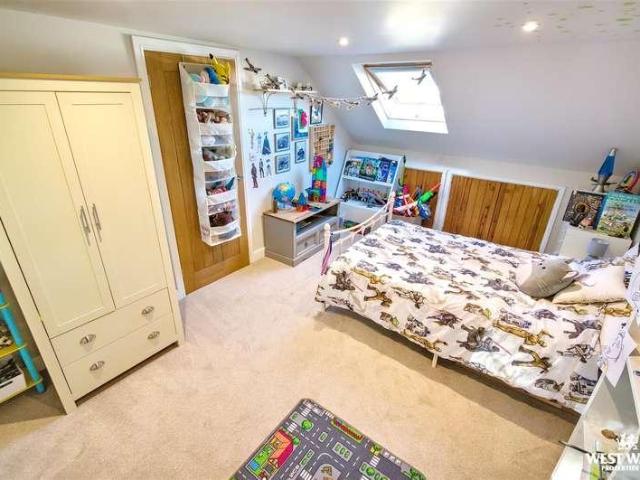 House for sale in Dale
