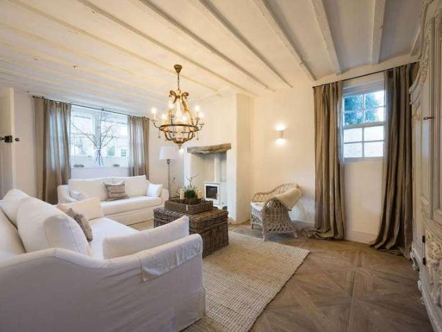House for sale in Studley Roger, North Yorkshire