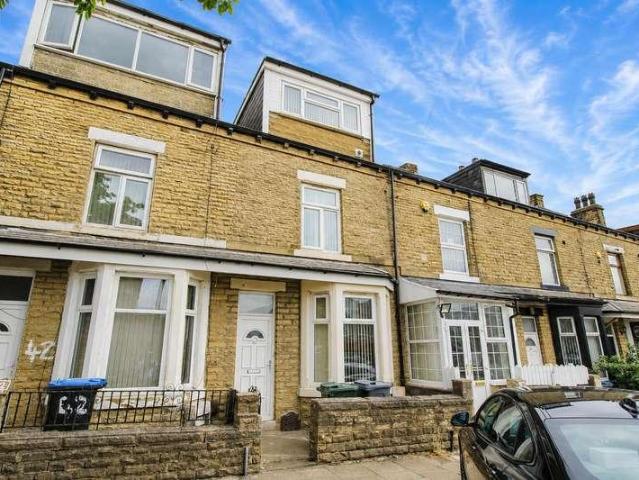 House for sale in West Yorkshire