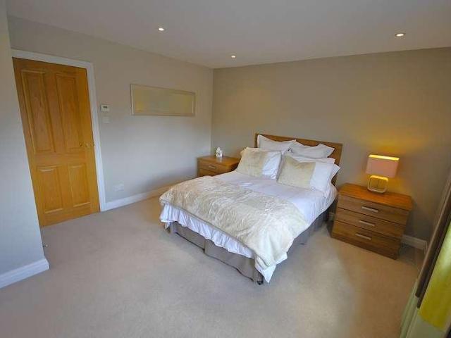 House for sale in Tickhill, South Yorkshire