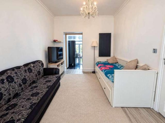 House for sale in Plashet, Greater London