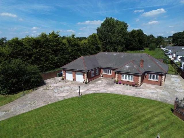 House for sale in Little Leigh, Acton Bridge