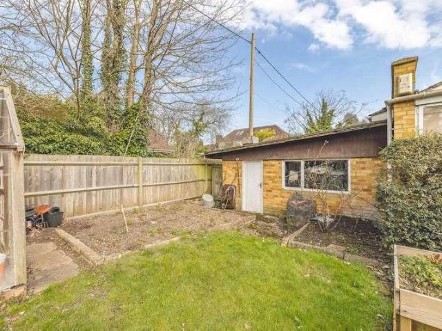 House for sale in Windsor, Sunnymeads