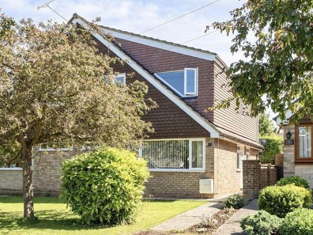 House for sale in Pucklechurch, South Gloucestershire