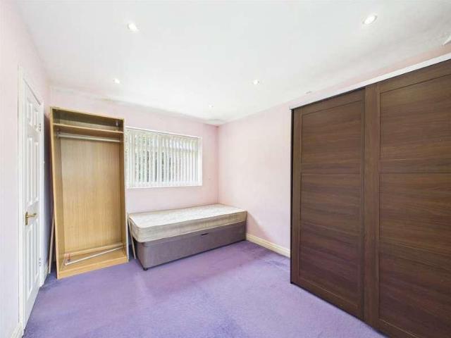 House for sale in Georgia, Greater Manchester