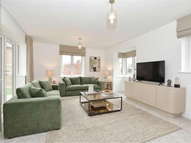 House for sale in Oad Street, Kent
