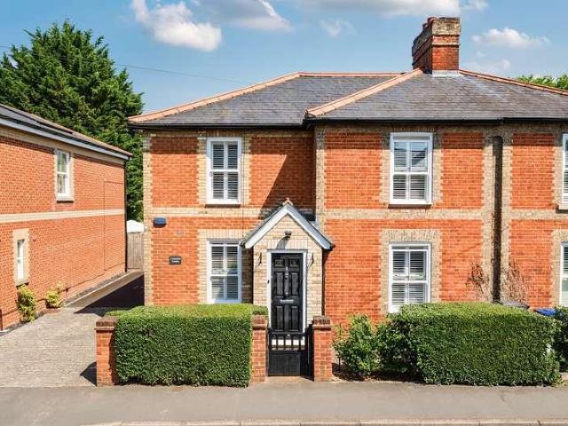 House for sale in Sheerwater, Woking