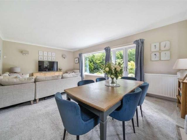House for sale in West Hill, Budlake