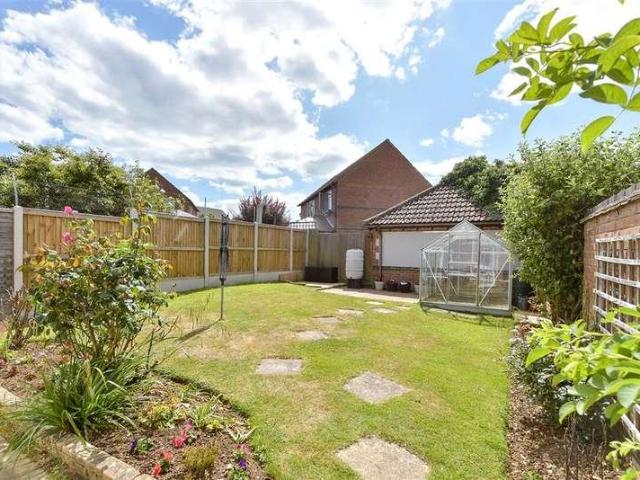 House for sale in Folkestone, Hawkinge