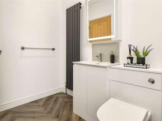 House for sale in Fishersgate, West Sussex