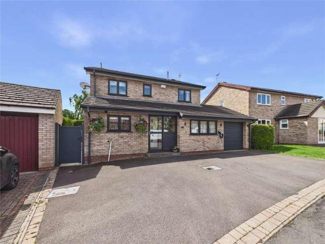 House for sale in Primsland, Crookhill