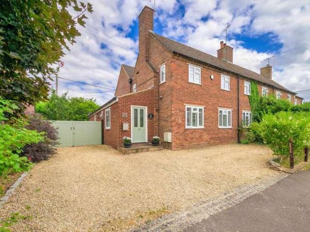 House for sale in Berrick Salome, Oxfordshire