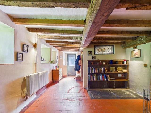House for sale in Llandegla