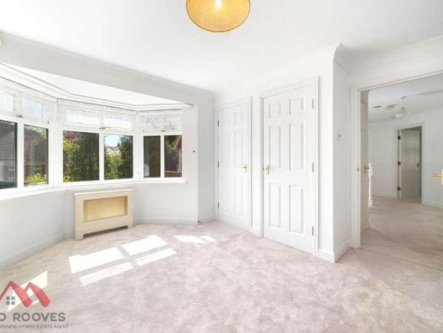 House for sale in Calderstones