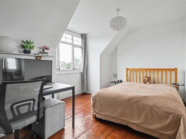 House for sale in Porchester Gardens, Gedling