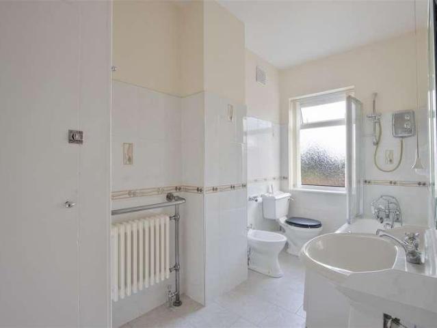 House for sale in Loundsley Green, East Midlands