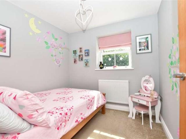 House for sale in Midway, Kent