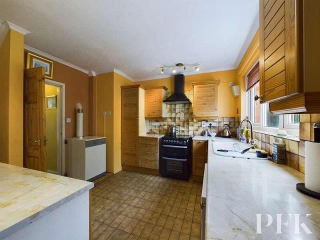 House for sale in Lowther