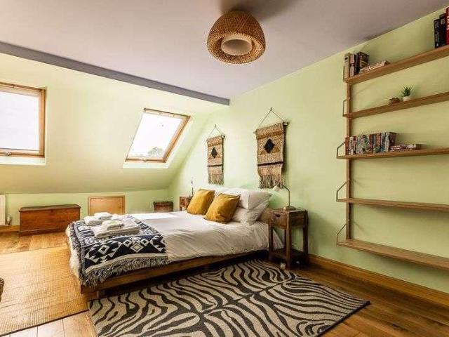 House for sale in Watergate, Devon