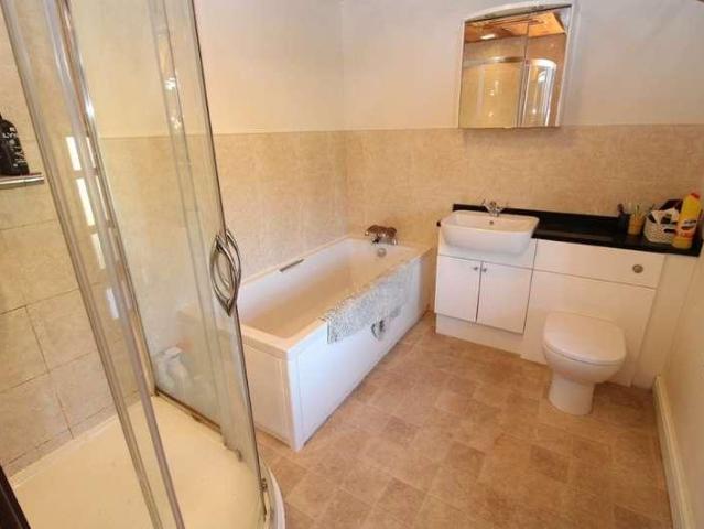 House for sale in Thurgoland, South Yorkshire