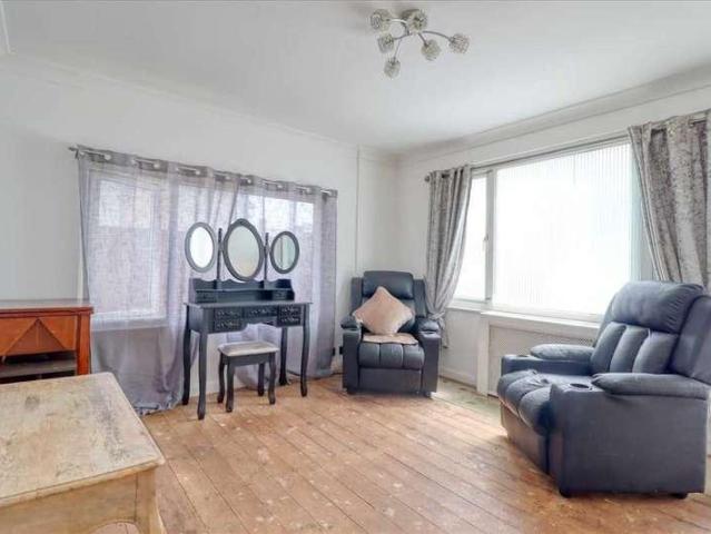 House for sale in Dale Hill, Essex