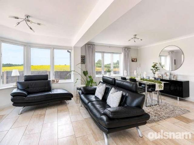 House for sale in Holt Heath, Forthampton