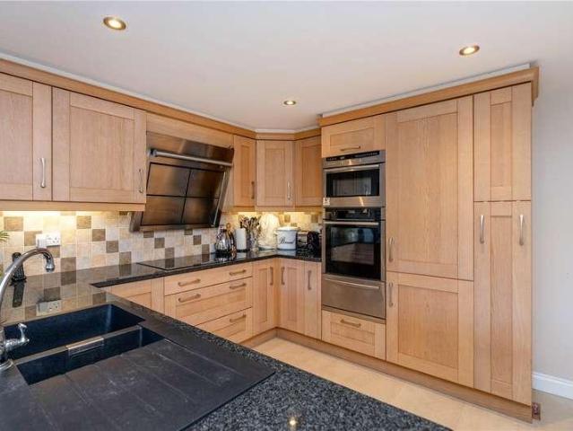 House for sale in Kirkby la Thorpe, North Kesteven