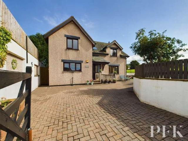House for sale in Barton