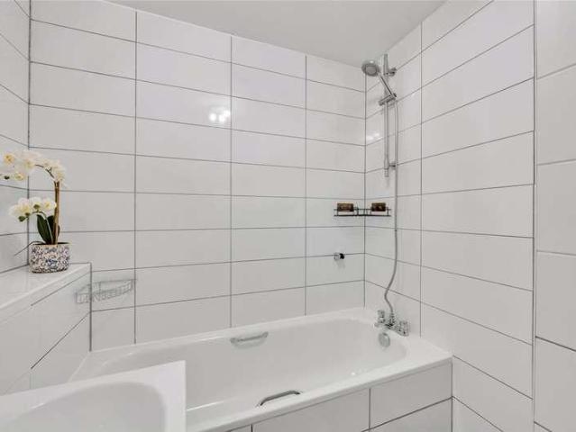 House for sale in Kensal Town, Greater London