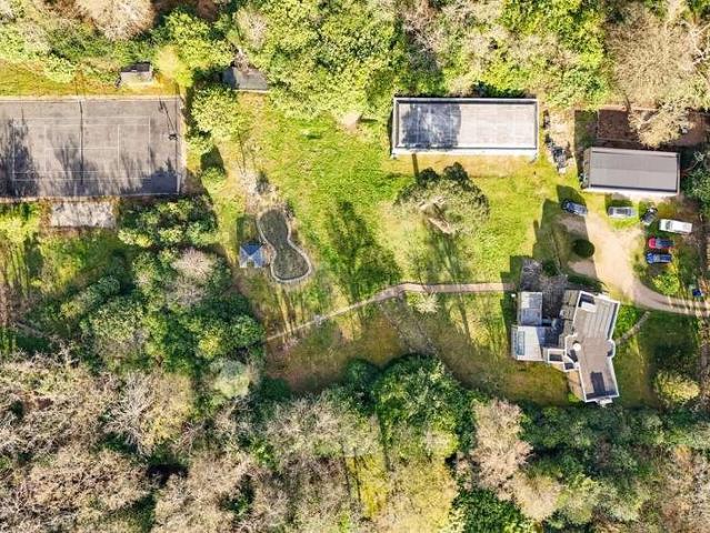 House for sale in Denham