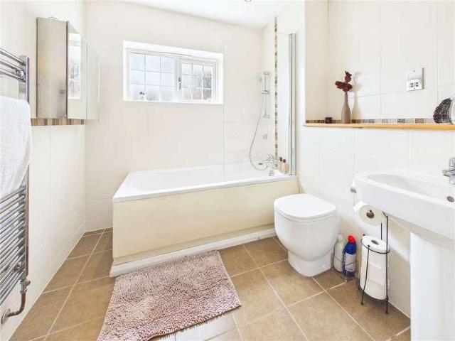 House for sale in Holt Heath, Forthampton