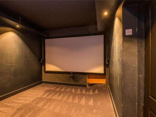 House for sale in Alton Barnes, Essex