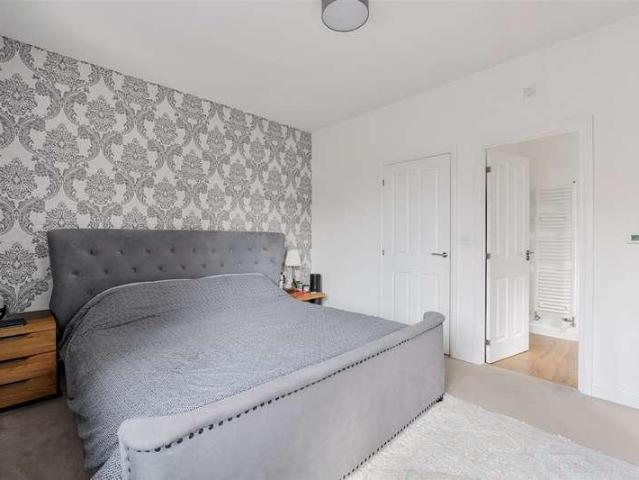 House for sale in London Borough of Croydon, Greater London