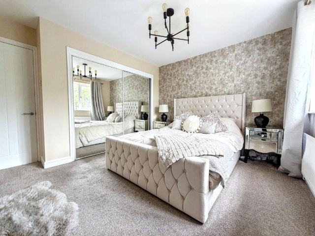 House for sale in Newbottle, Sunniside