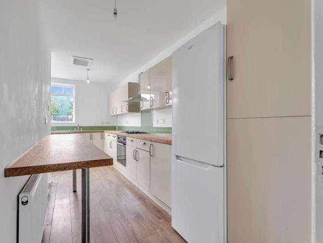 House for sale in Green Lane, Cheylesmore