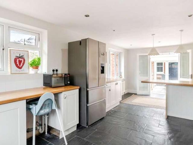 House for sale in Addlestone, Runnymede