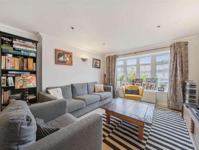 House for sale in Wokingham