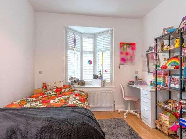 House for sale in East Barnet, Greater London