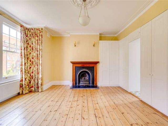 House for sale in Parson's Green, Greater London
