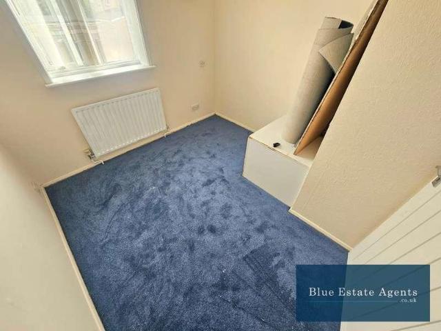 House for sale in London Borough of Hounslow, Greater London