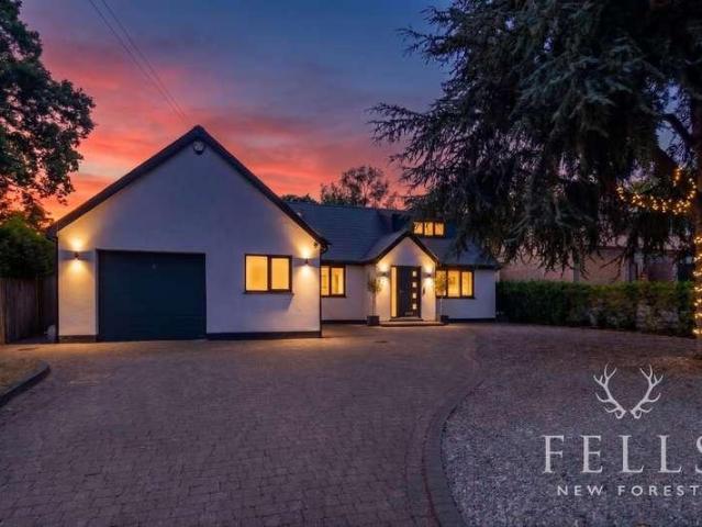 House for sale in Avon Castle, St Ives