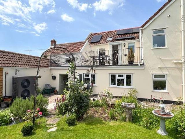 House for sale in Bath And North East Somerset